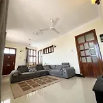 Kings Apartment