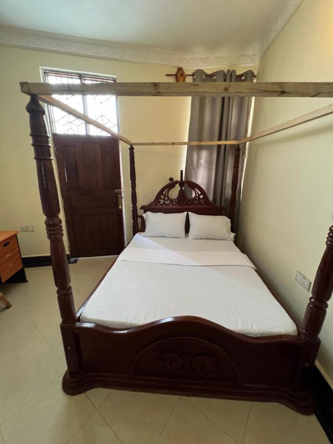 Kings * Zanzibar